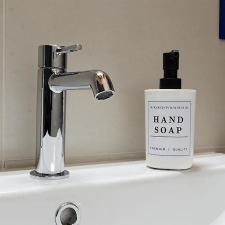 Il Gabbiano, Mansarda A Apartamento *