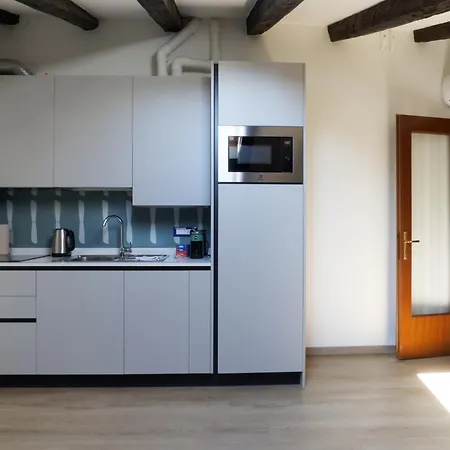 Il Gabbiano, Mansarda A *